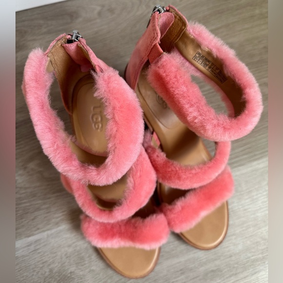 UGG Del Rey Fluff Heel in Pink - Picture 5 of 11